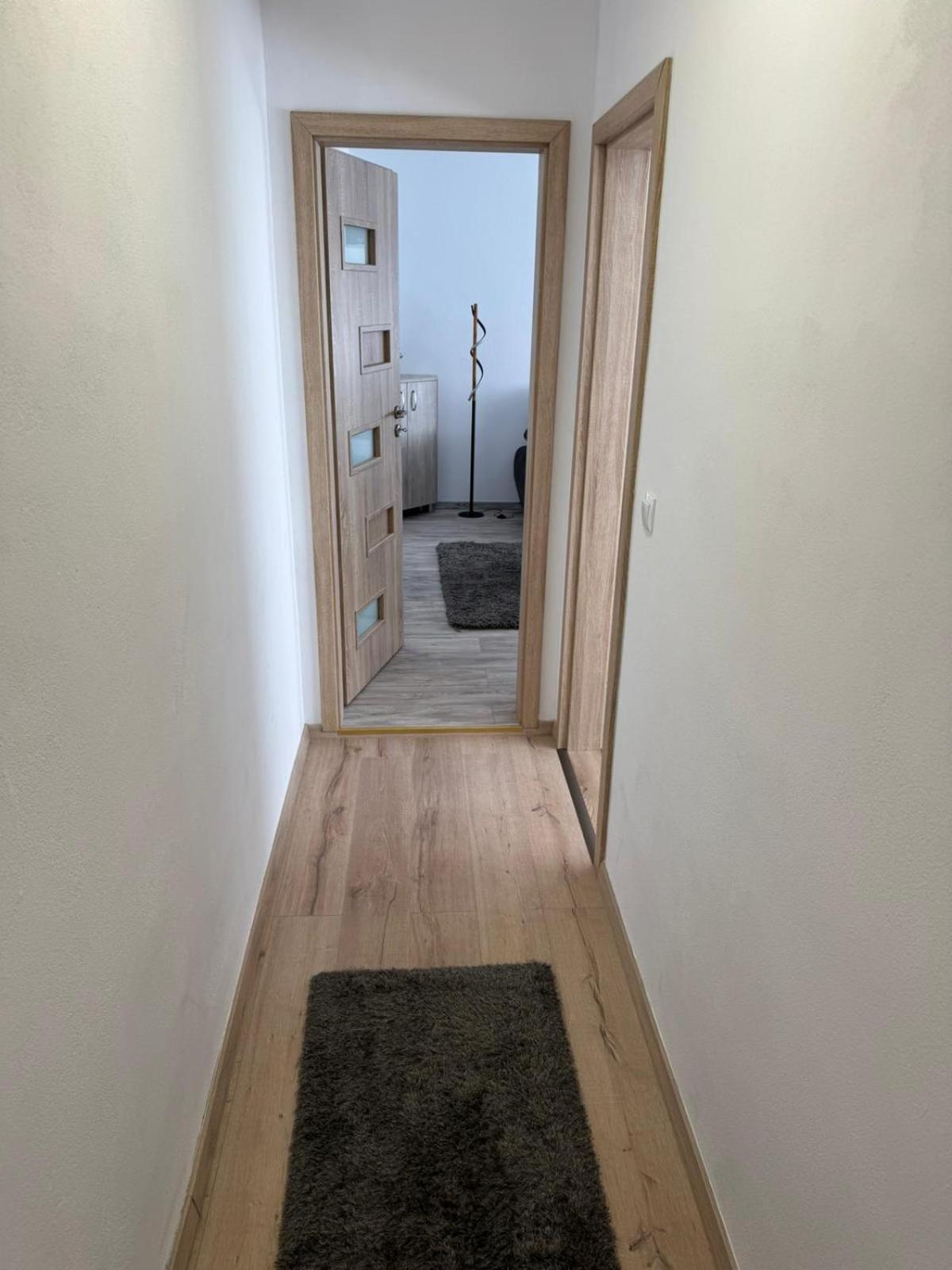 Bingo Apartman Cristuru Secuiesc Exteriér fotografie