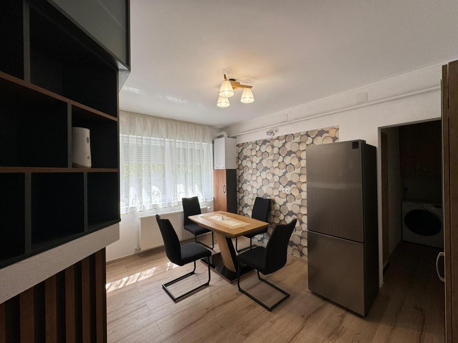 Bingo Apartman Cristuru Secuiesc Exteriér fotografie
